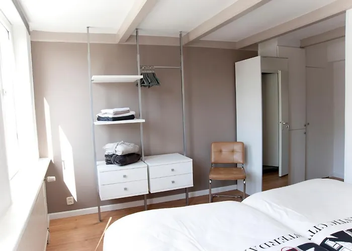 Flower Market 아파트 *